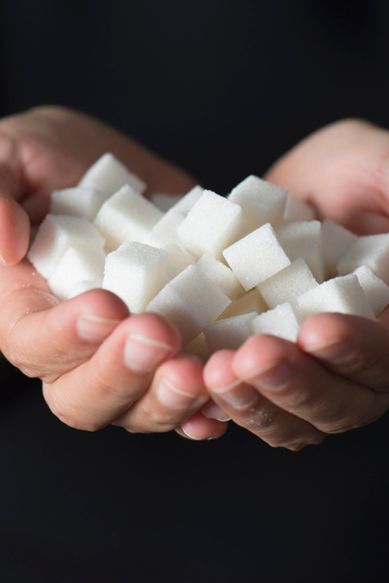 4 διατροφικές συνήθειες που προκαλούν κυριολεκτικά ημικρανία