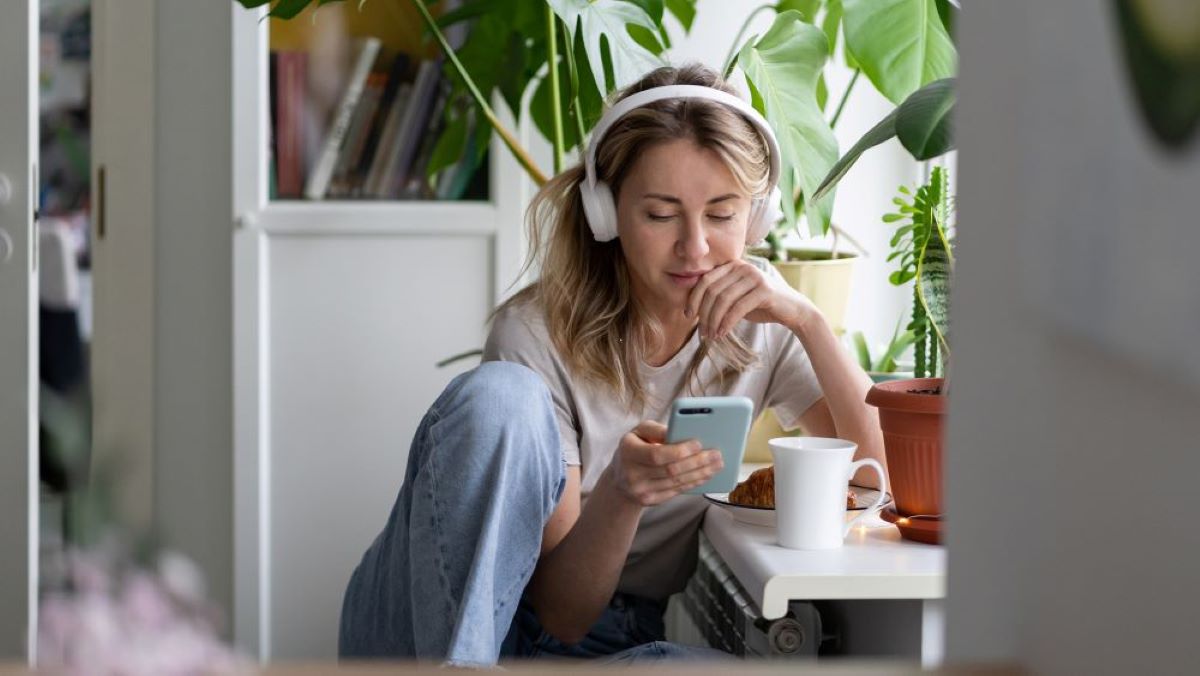 Άκουσε podcasts 