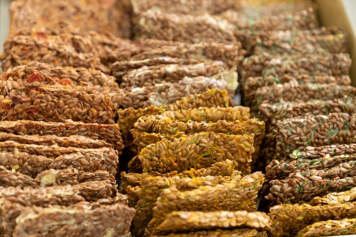 Λιναρόσπορος: Τα βήματα για να τον εντάξετε στη διατροφή σας