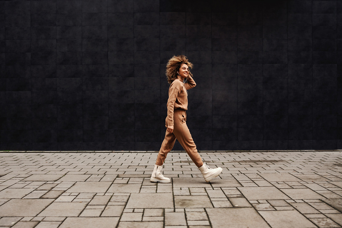 Γιατί το περπάτημα κάνει περισσότερο καλό από όσο φαντάζεσαι