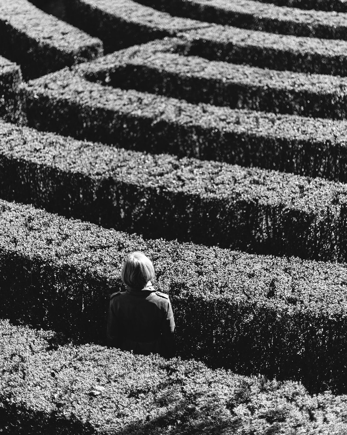 Γιατί επιλέγουμε να περιπλέκουμε τα πράγματα αντί να τα απλοποιούμε;