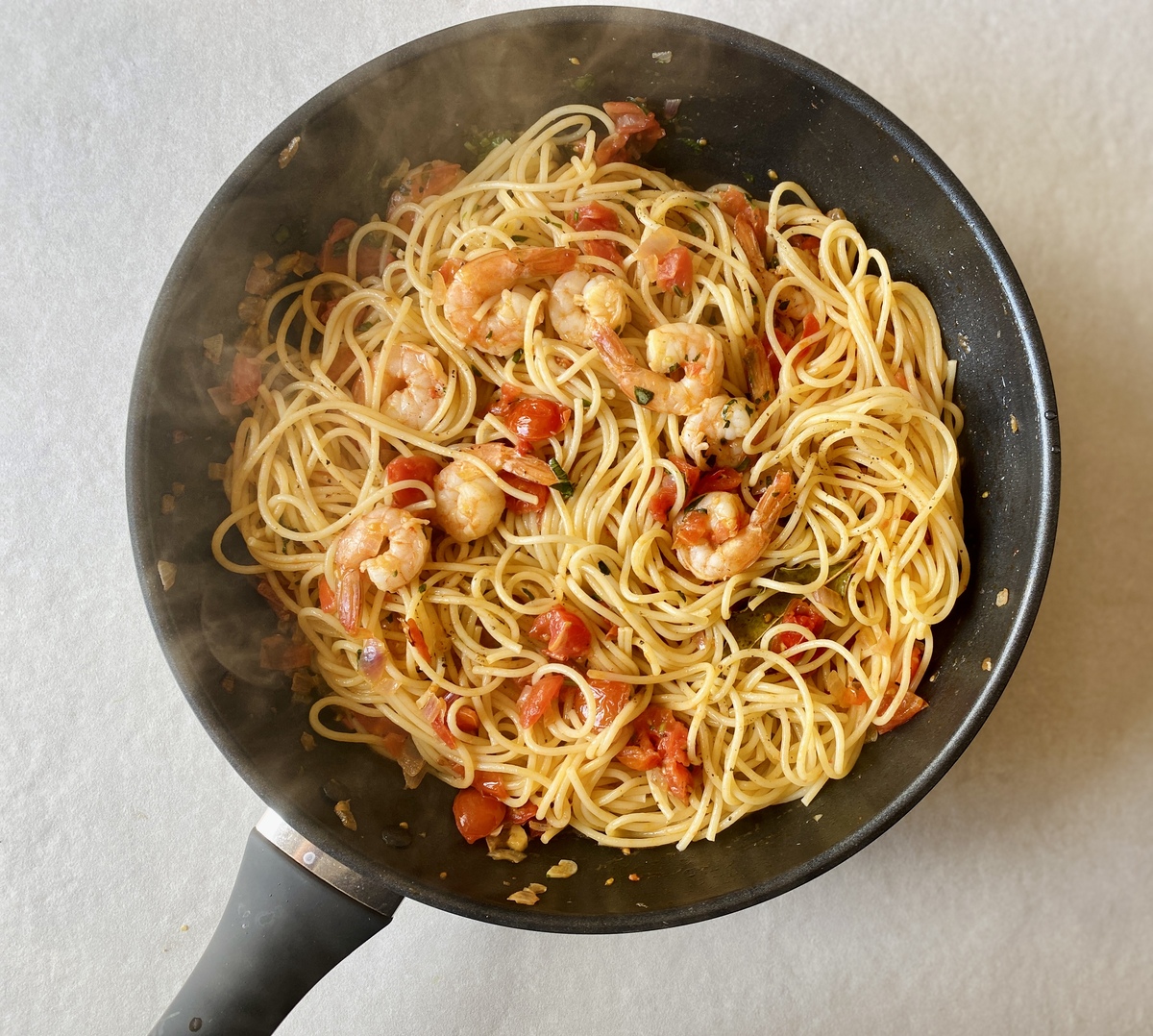 γαριδομακαρονάδα