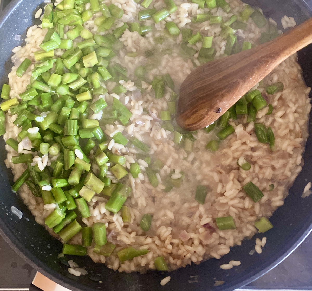 ριζότο με σπαράγγια