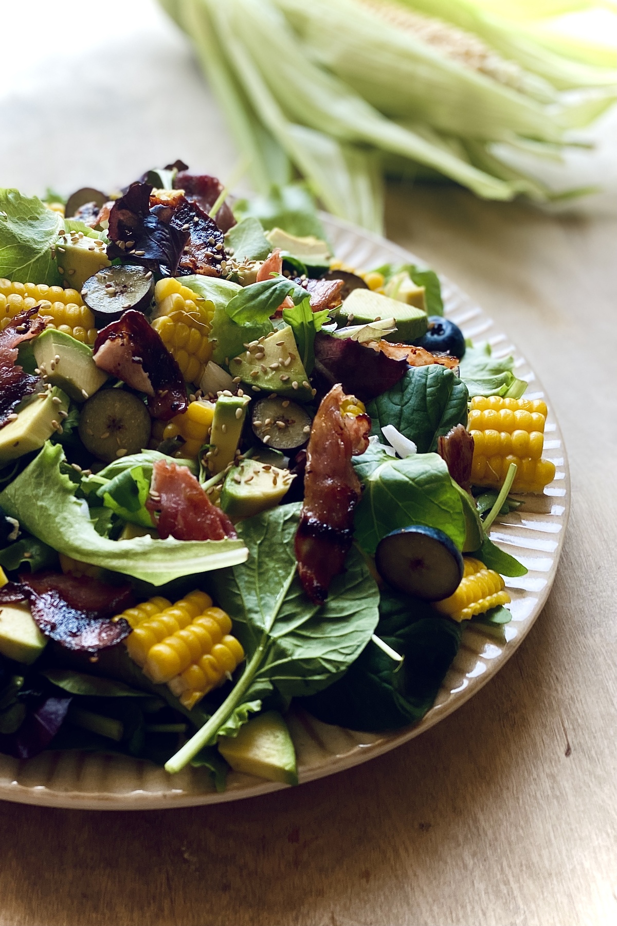 σαλάτα με φρέσκο καλαμπόκι