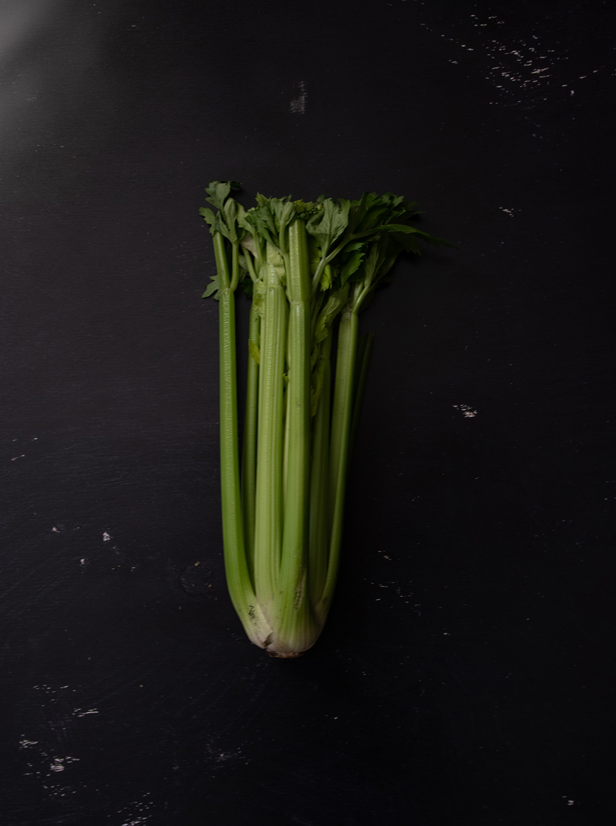 Το σέλινο καταπολεμά τους ρύπους