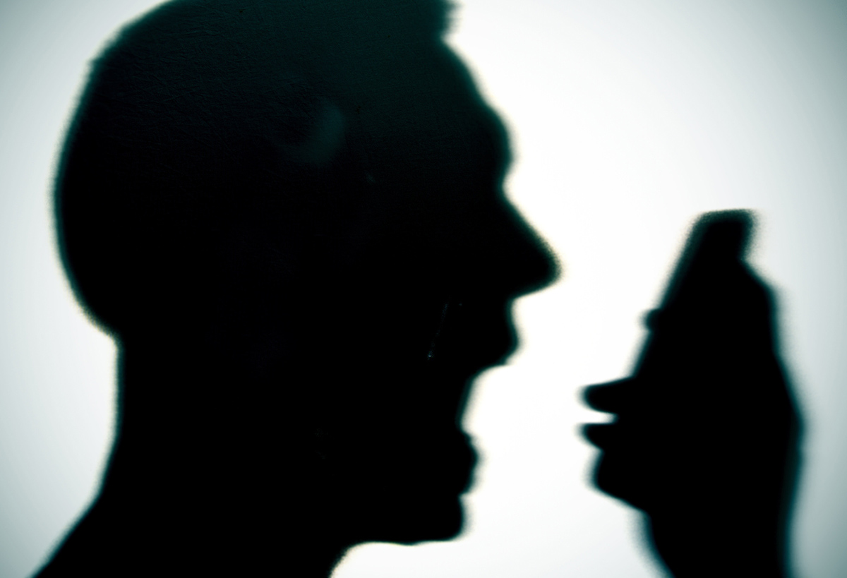 Μας επηρεάζουν οι λεκτικές προσβολές;