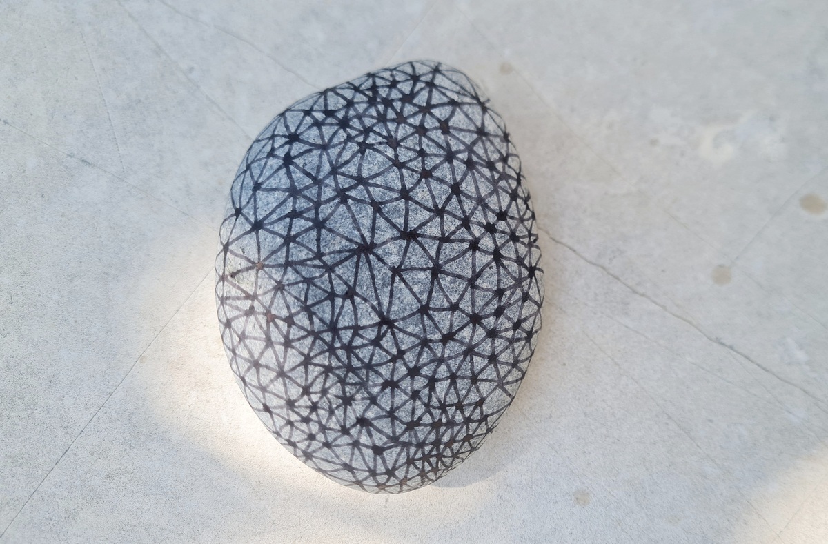 Χρωματίζοντας βότσαλα