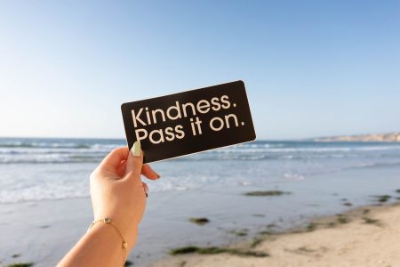 Τα στοιχεία του χαρακτήρα που μπορεί να σε σώσουν (και) από την κατάθλιψη