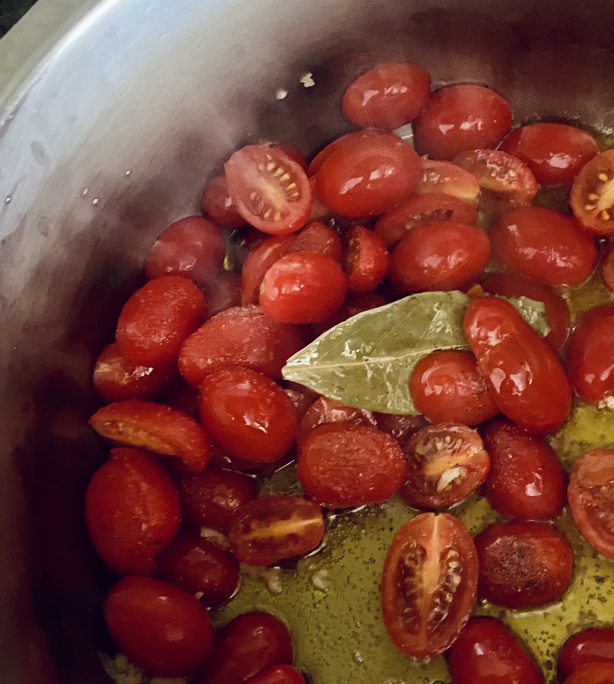 ντοματίνια