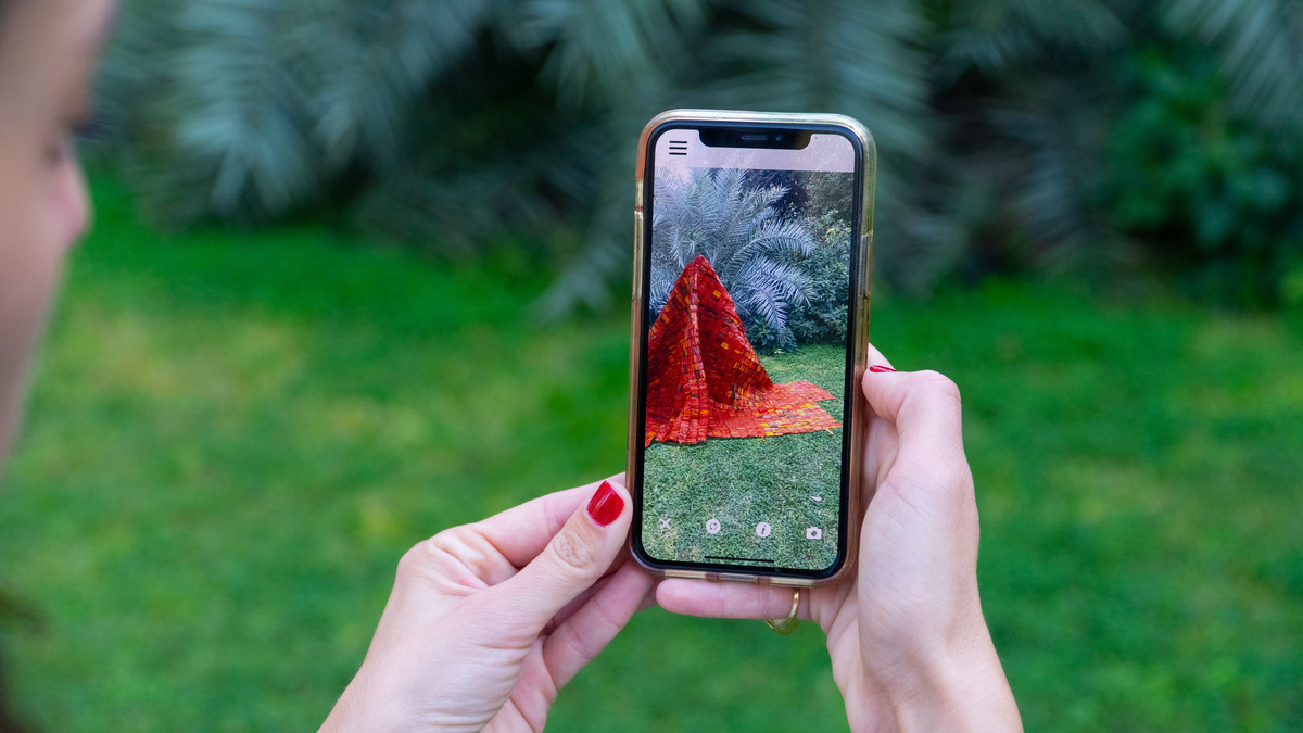 Seeing the invisible