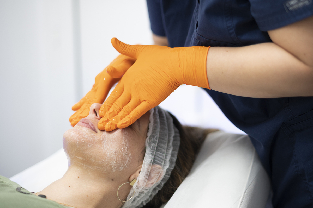 καθαρισμός προσώπου 