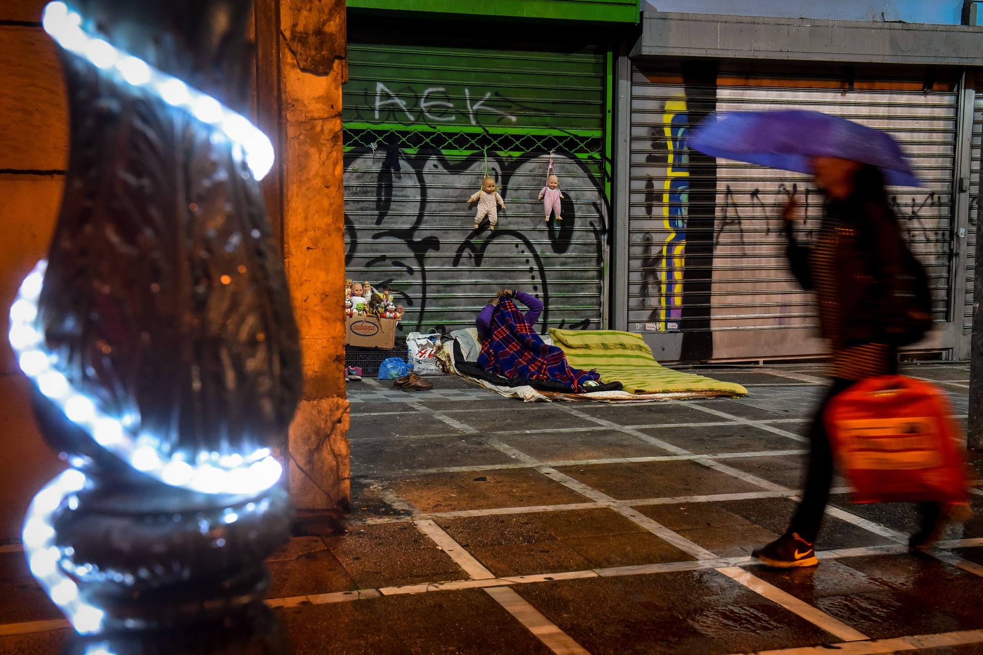 Ένα άγαλμα για τους αστέγους