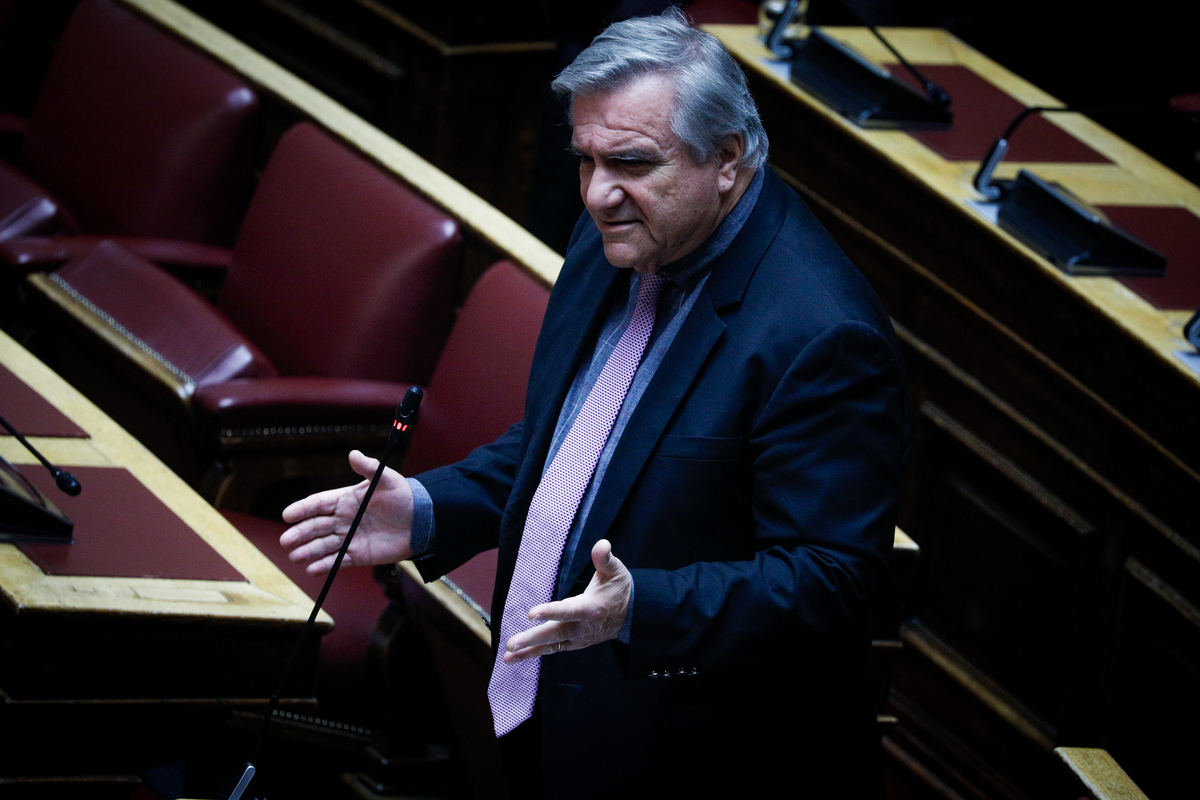 Καστανίδης