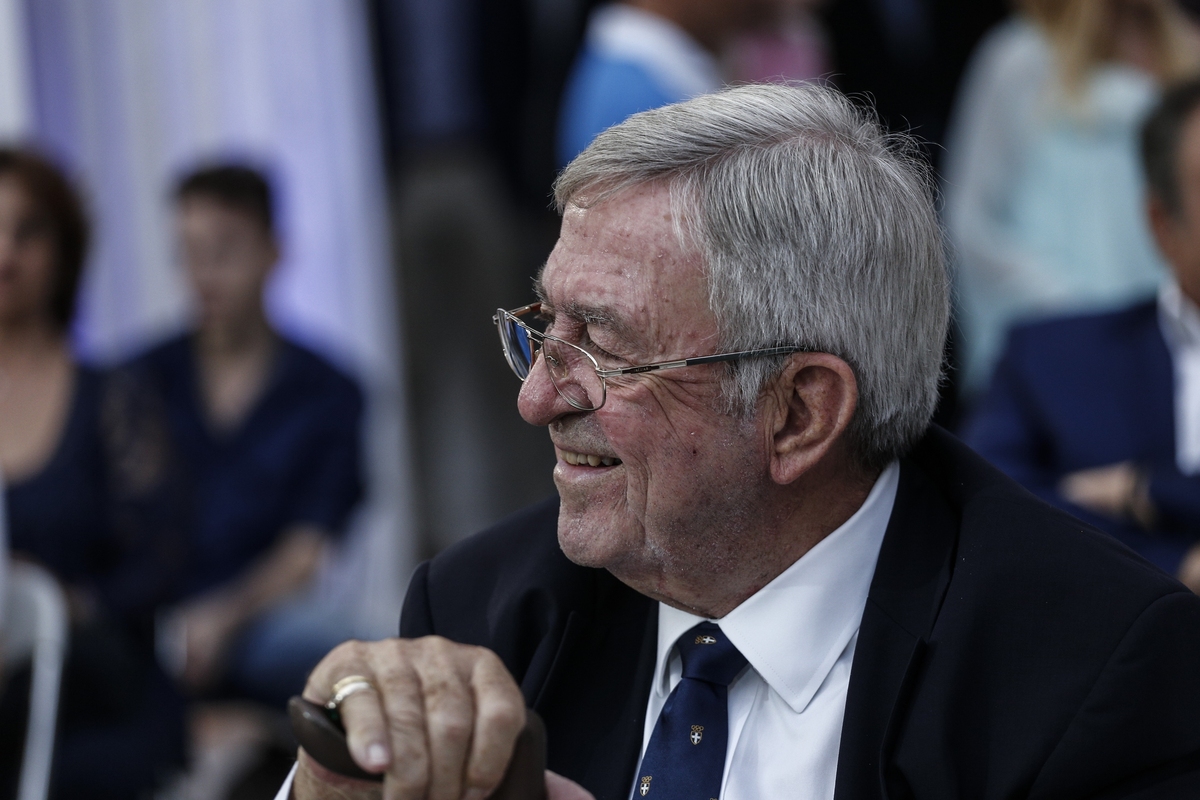 Κωνσταντίνος