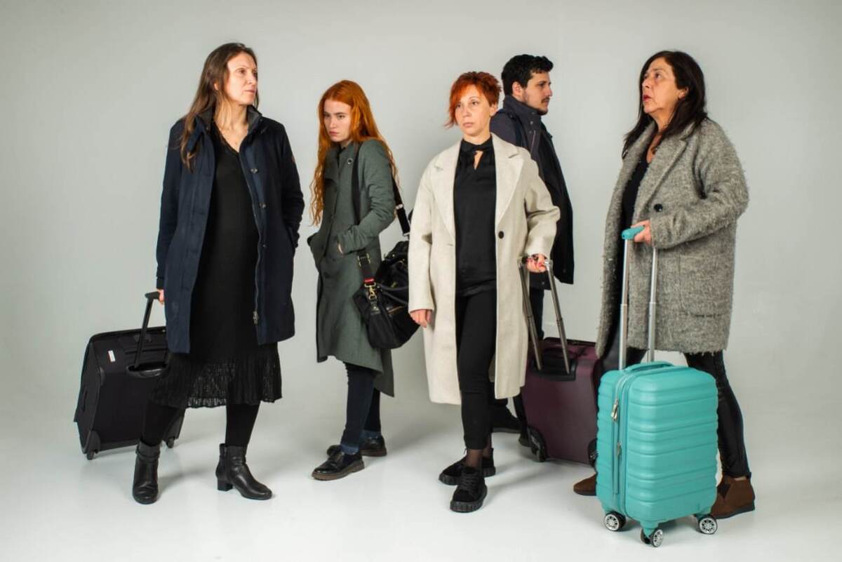 Μια αντιπολεμική παράσταση για την Ουκρανία