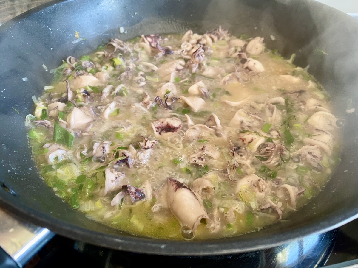 ζυμαρικά καλαμάρια 