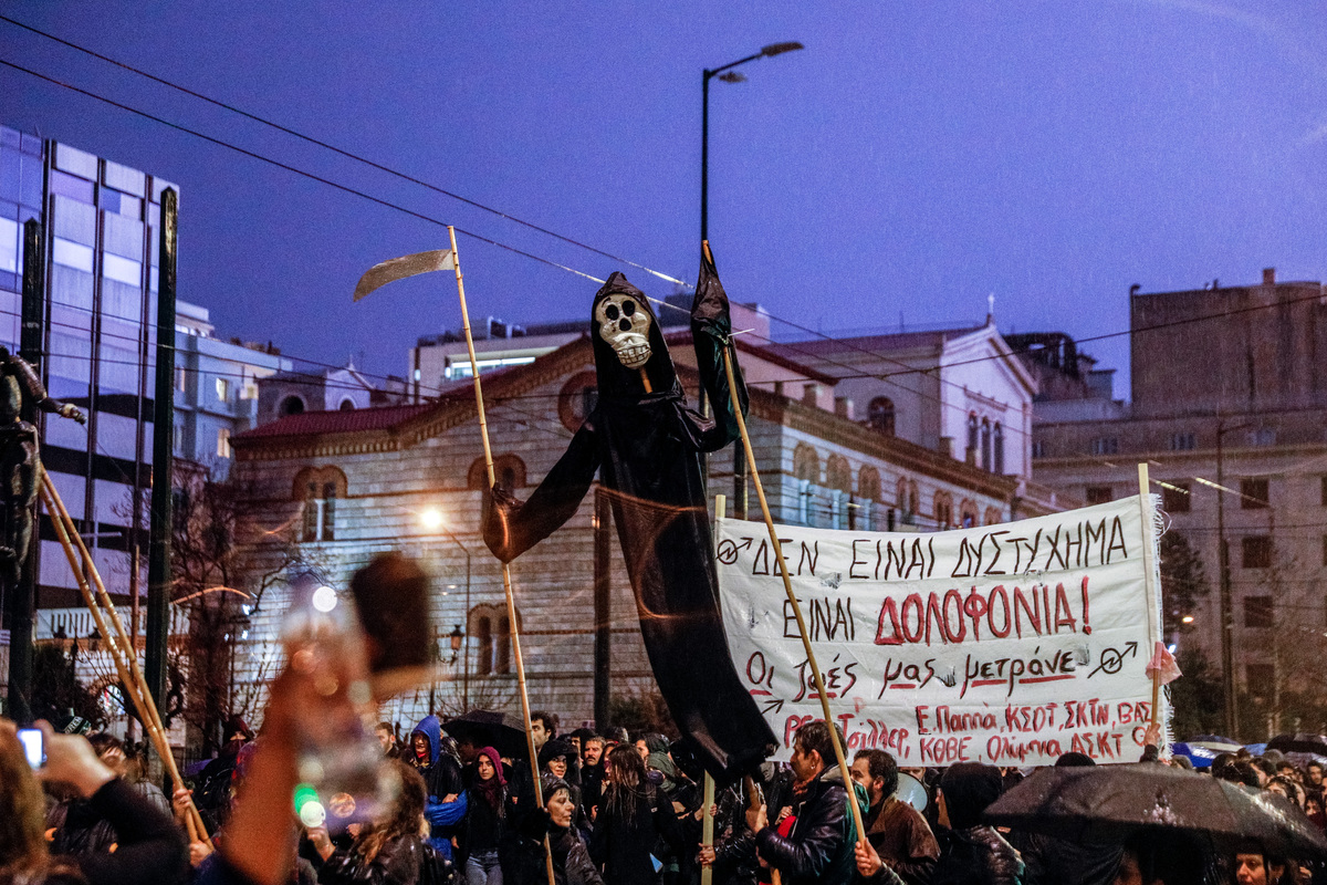 Πανκαλλιτεχνική κινητοποίηση για το πολύνεκρο σιδηροδρομικό δυστύχημα στα Τέμπη