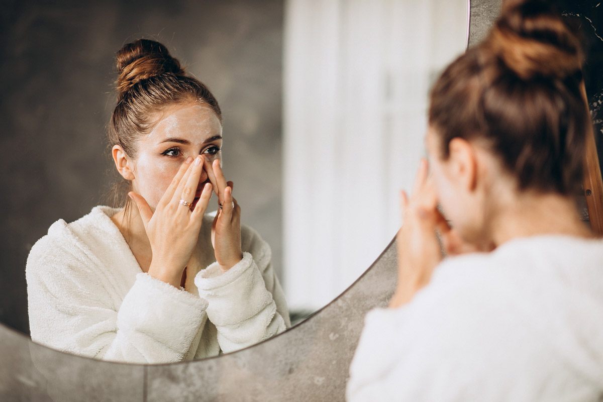 ποια είναι η πιο σωστή στιγμή να καθαρίσεις το πρόσωπό σου