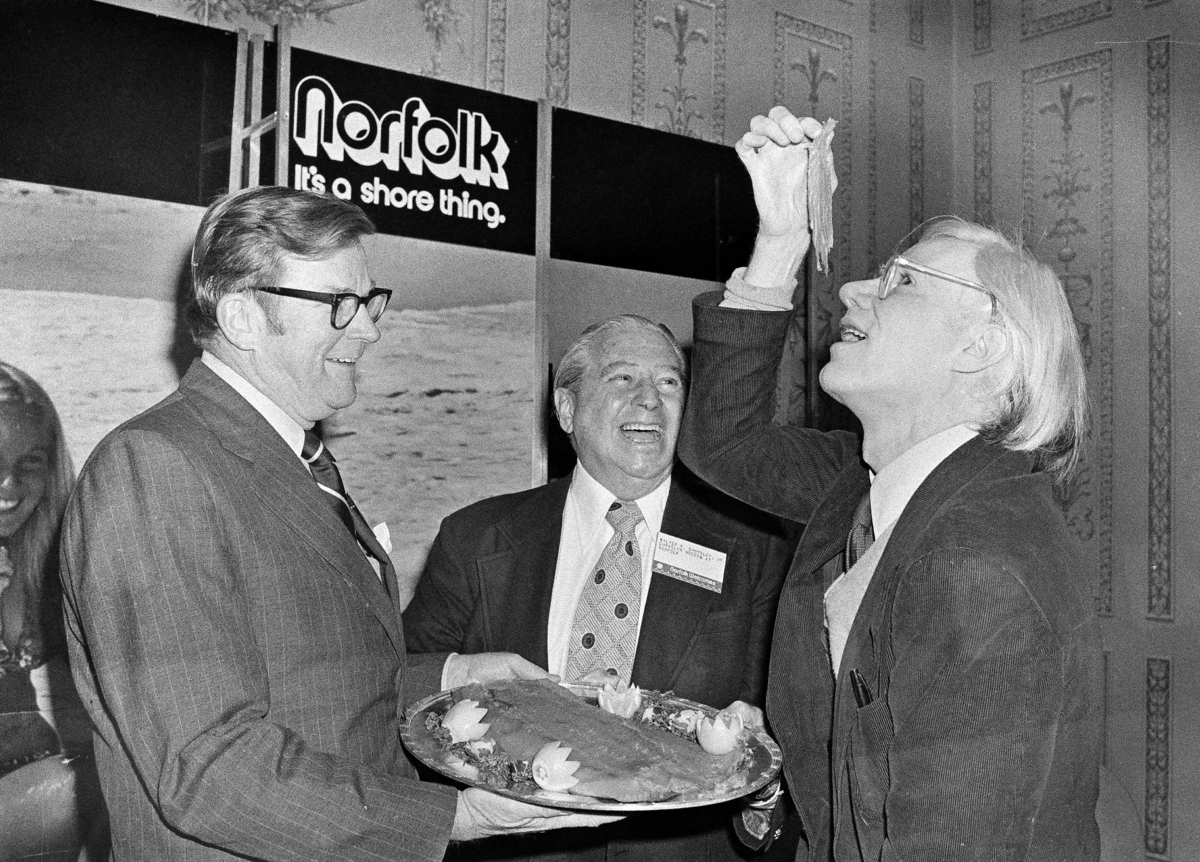 Άντι Γουόρχολ