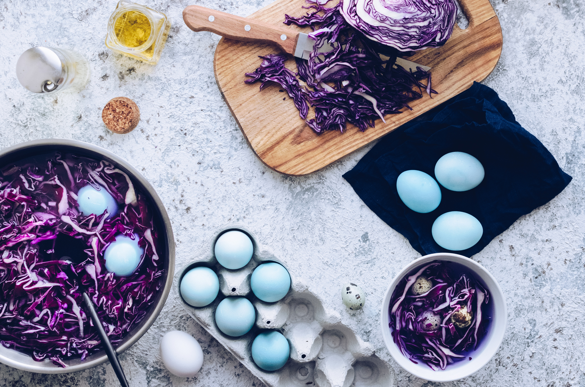 Φέτος βάψε τα πασχαλινά αβγά με βαφές φυτικές