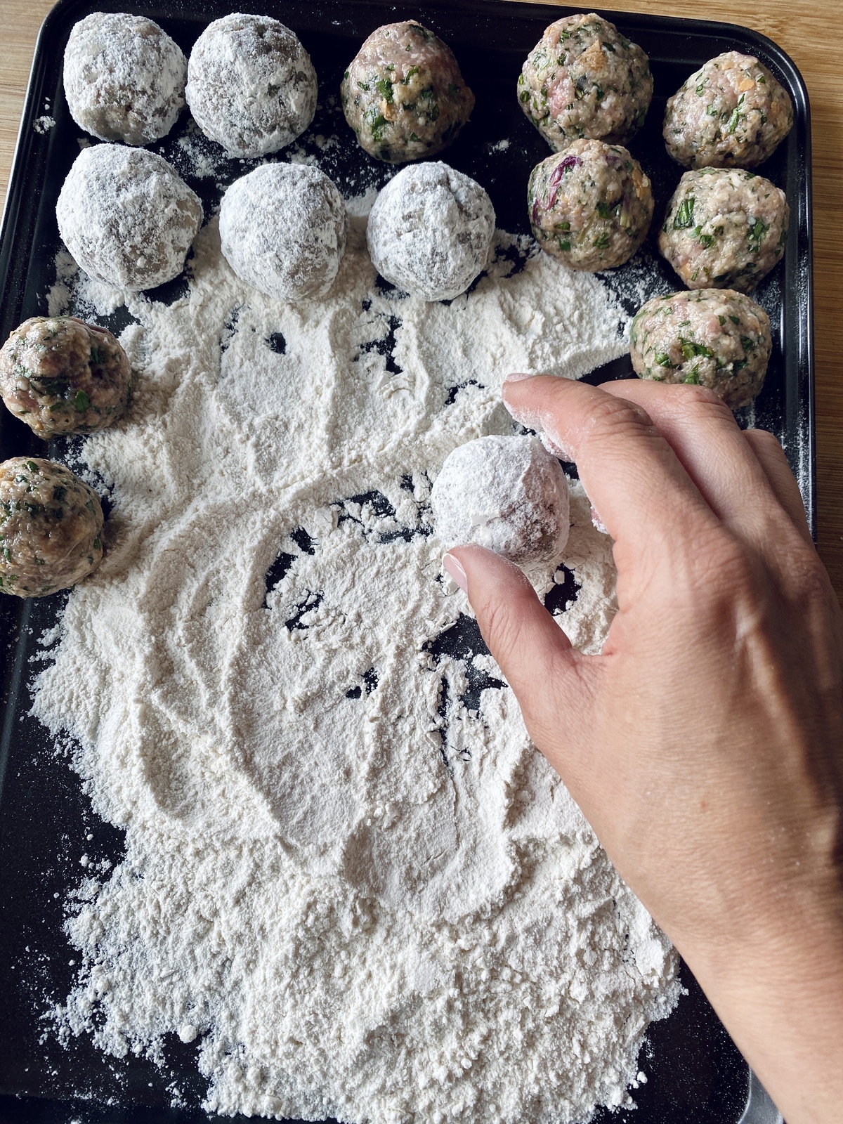 κεφτεδάκια