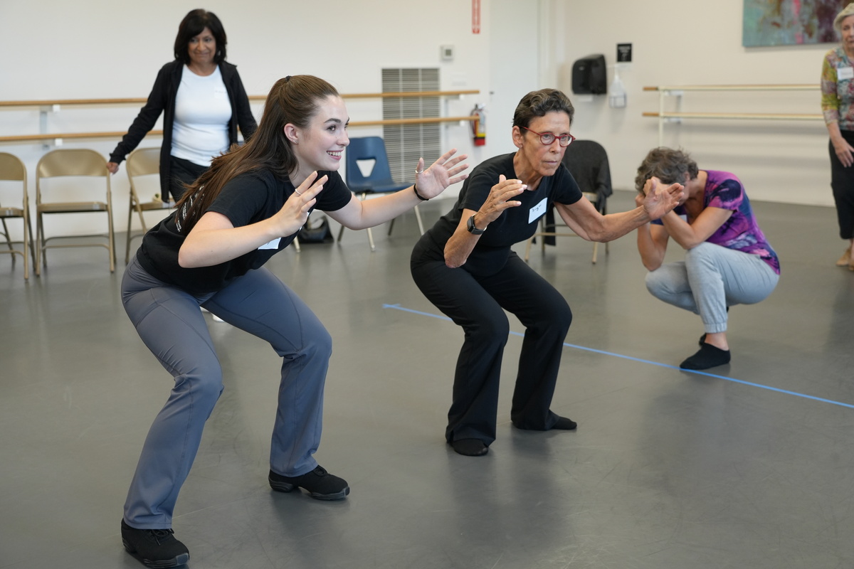 Αυτό το νοσοκομείο προσφέρει δωρεάν μαθήματα χορού για ασθενείς με Πάρκινσον