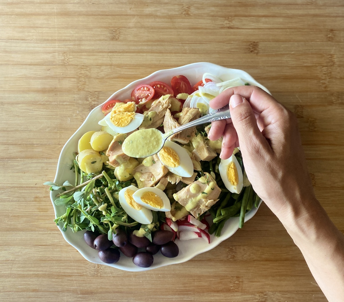 σαλάτα νισουάζ