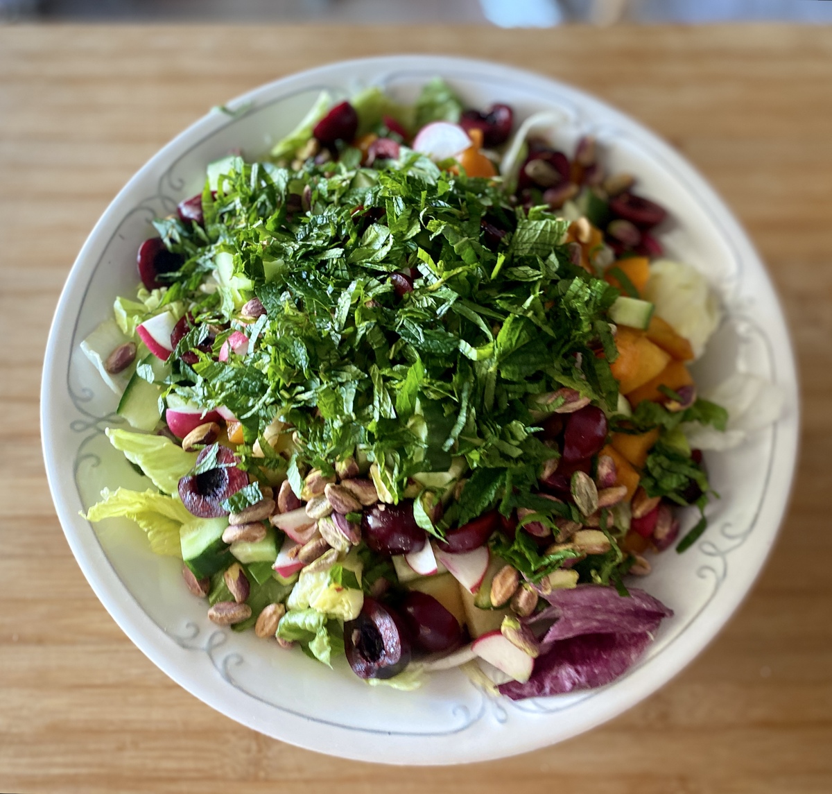 σαλάτα με καλοκαιρινά φρούτα