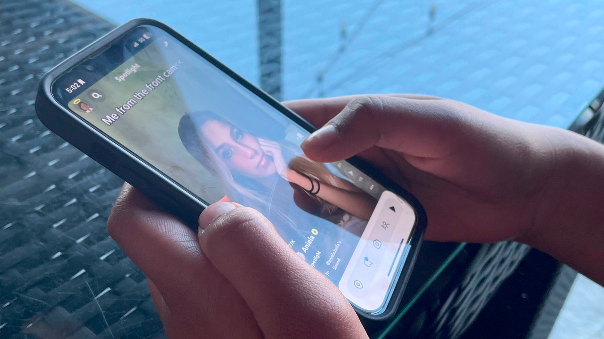 Η 16χρονη που άλλαξε τον νόμο για την προστασία των παιδιών στα social media