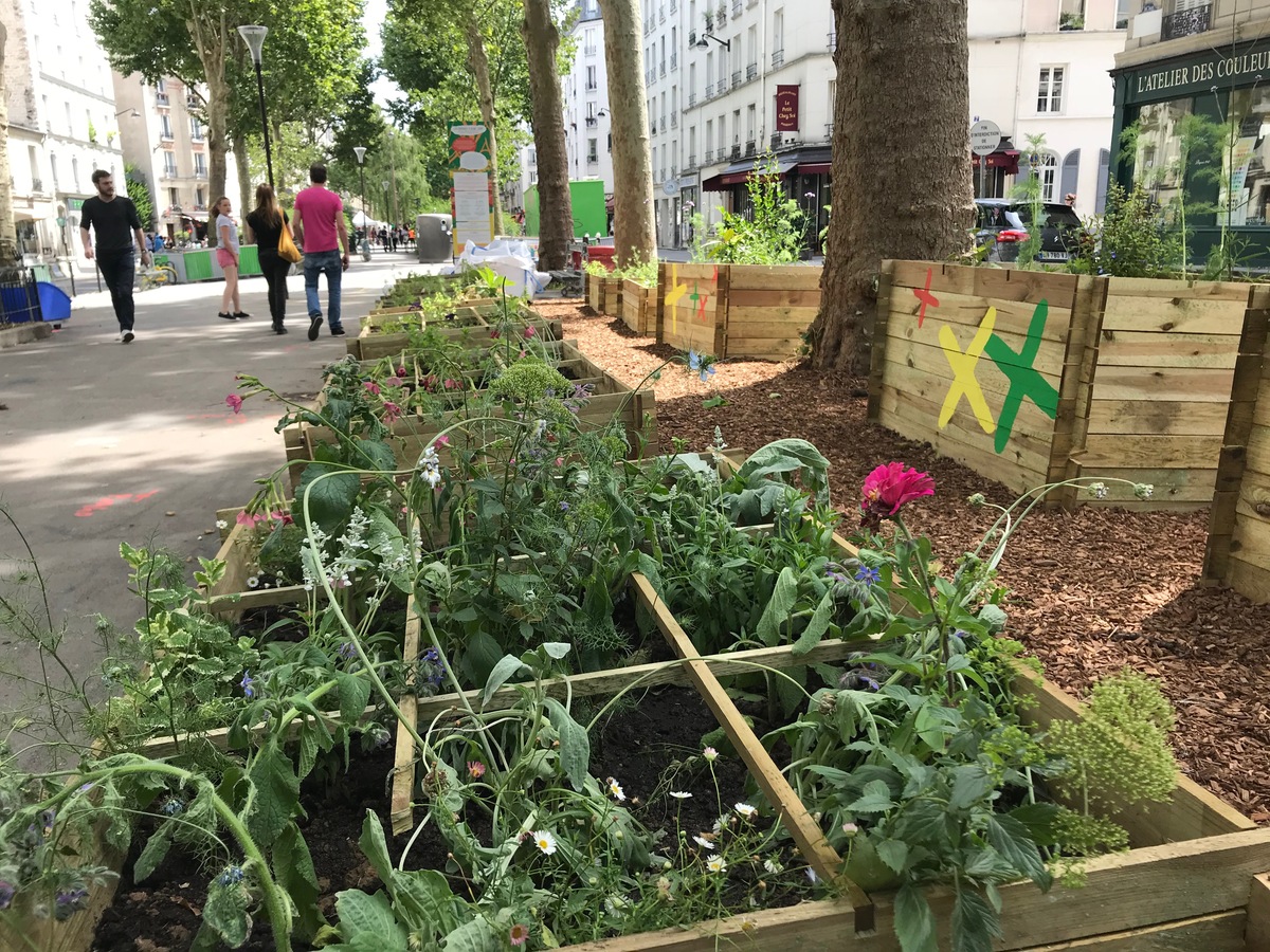 Οι υπερ-γείτονες στο Παρίσι είναι η απάντηση στο τι μπορεί να κάνει τη ζωή στην πόλη καλύτερη