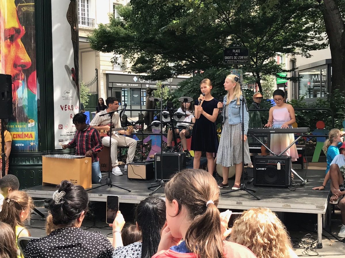 Οι υπερ-γείτονες στο Παρίσι είναι η απάντηση στο τι μπορεί να κάνει τη ζωή στην πόλη καλύτερη