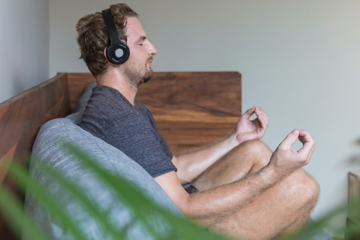 Τι πρέπει να αλλάξεις αν καθημερινά βιώνεις «πρωινό άγχος»