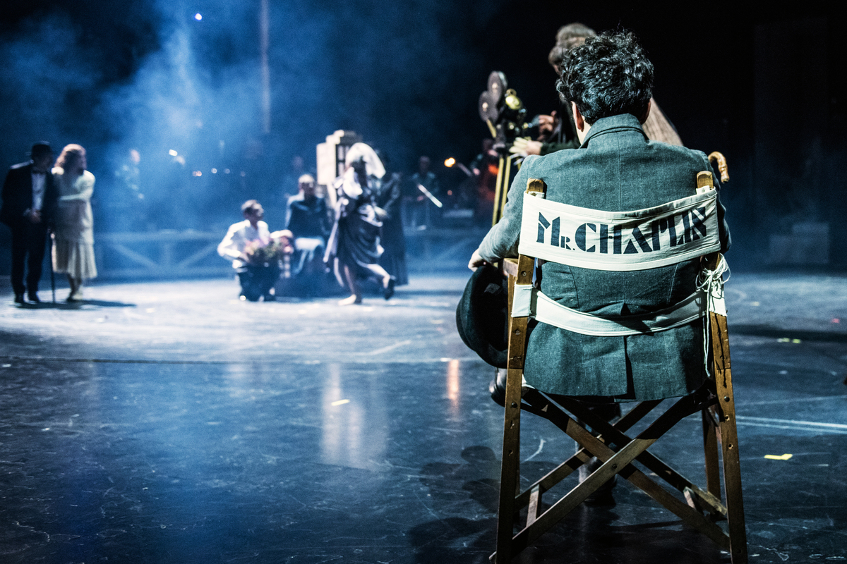 5 αξιόλογες παραστάσεις για να δεις μαζί με το έφηβο παιδί σου