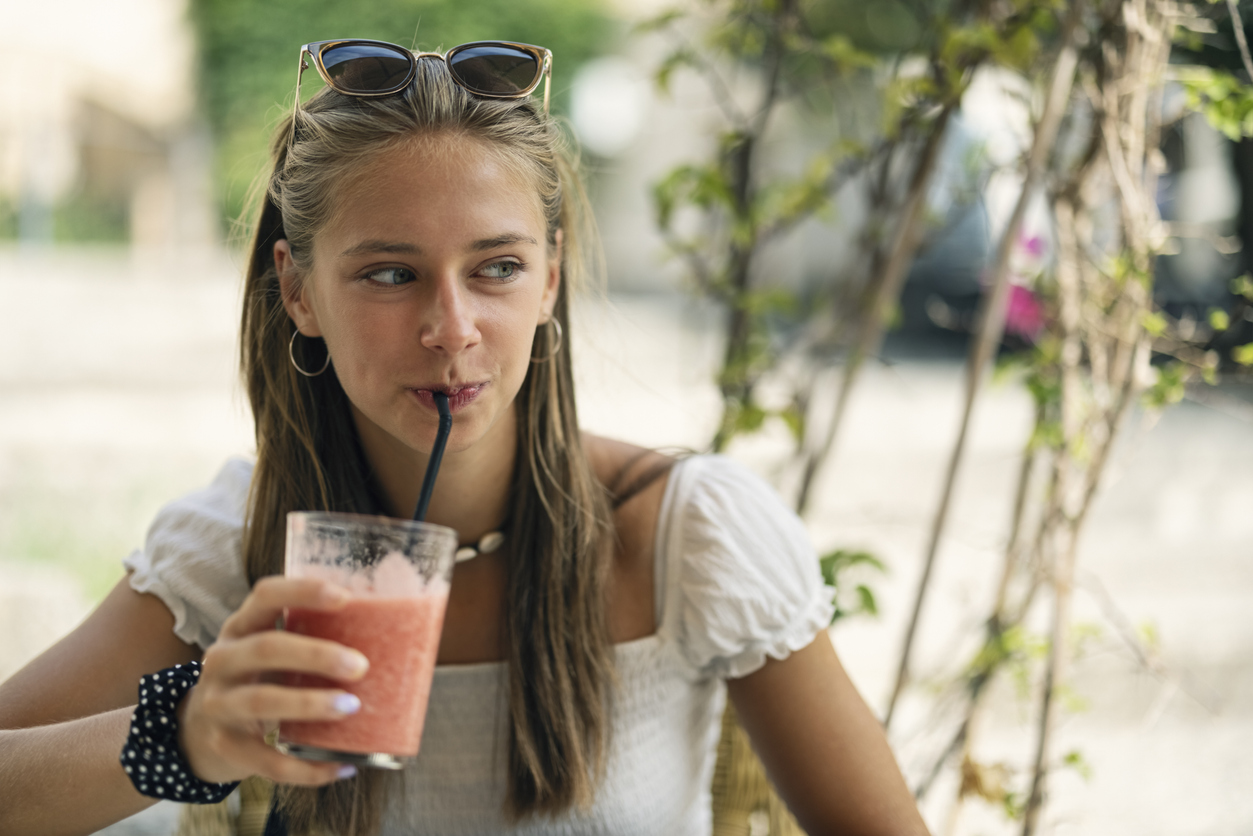 Τι κερδίζει μια έφηβη που τρώει αρκετά λαχανικά