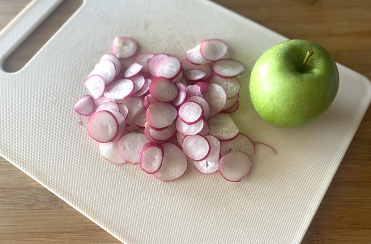 Η απόλυτη φθινοπωρινή σαλάτα για το γραφείο έχει ξινόμηλο και γκοργκοντζόλα