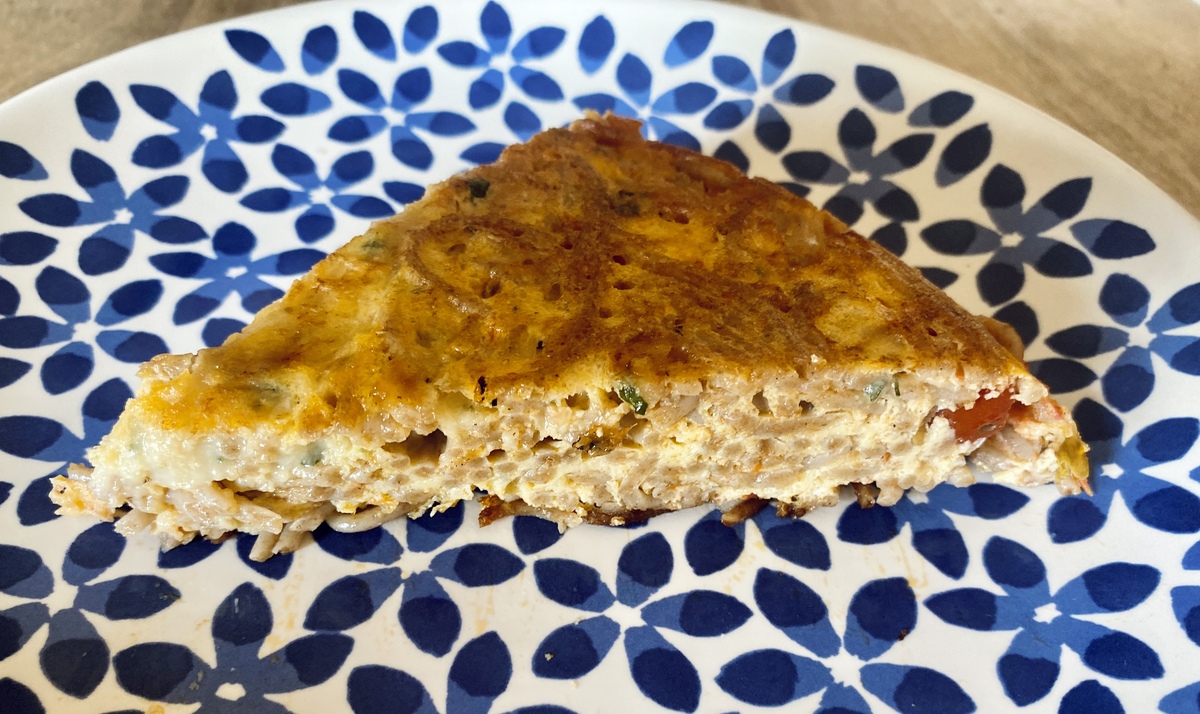 ομελέτα με μακαρόνια