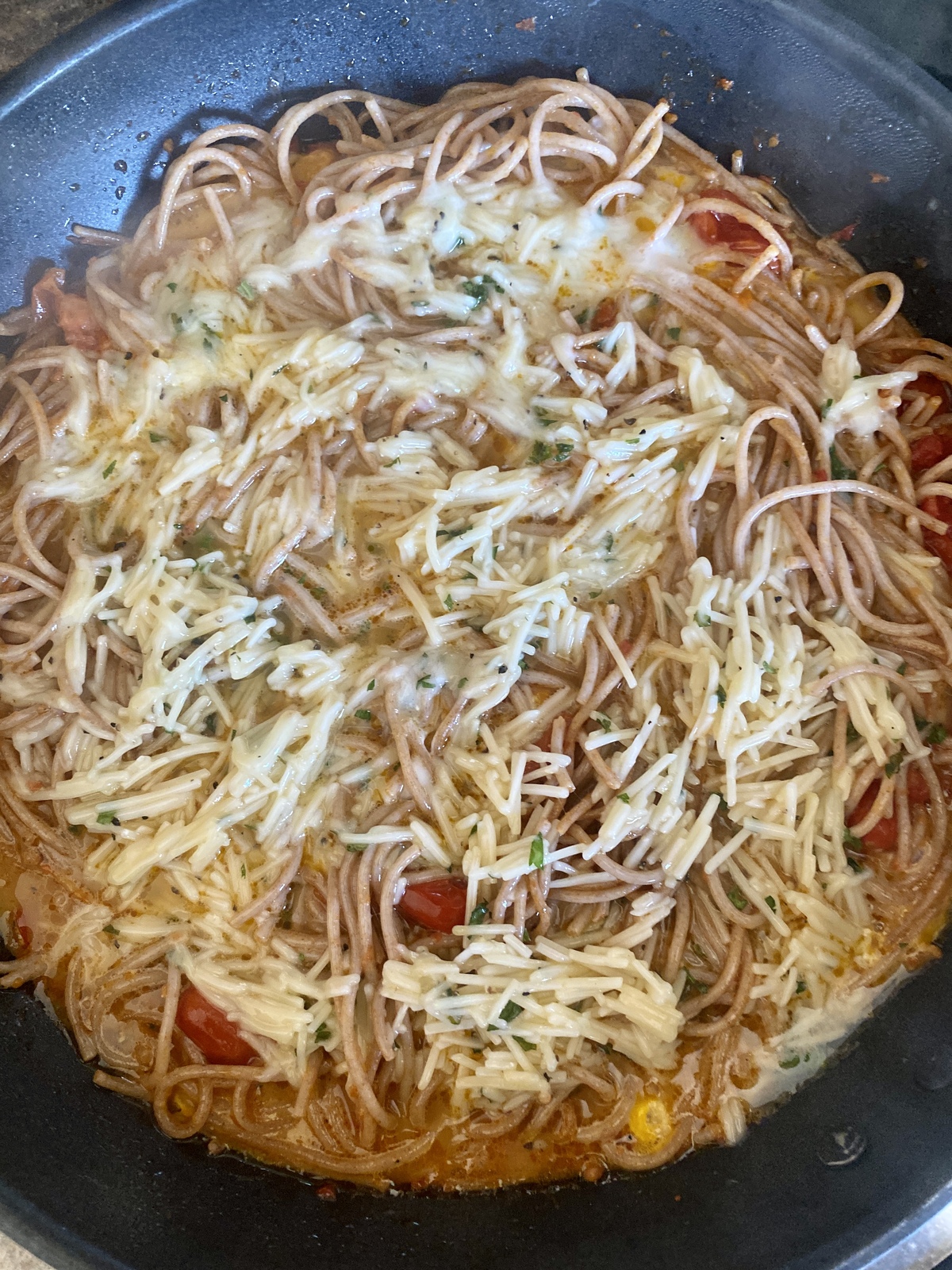 ομελέτα με μακαρόνια