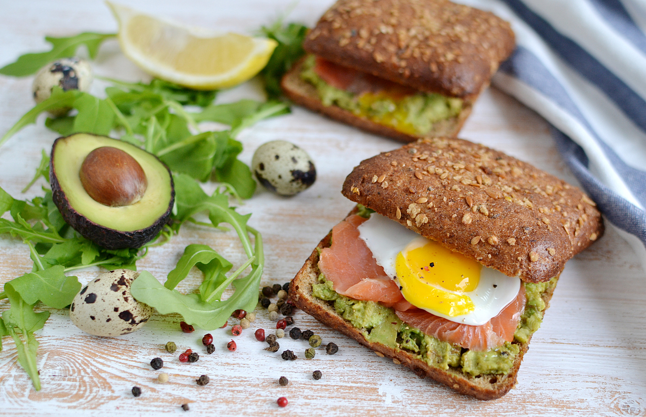 5 λαχταριστά ορεκτικά με καπνιστό σολομό