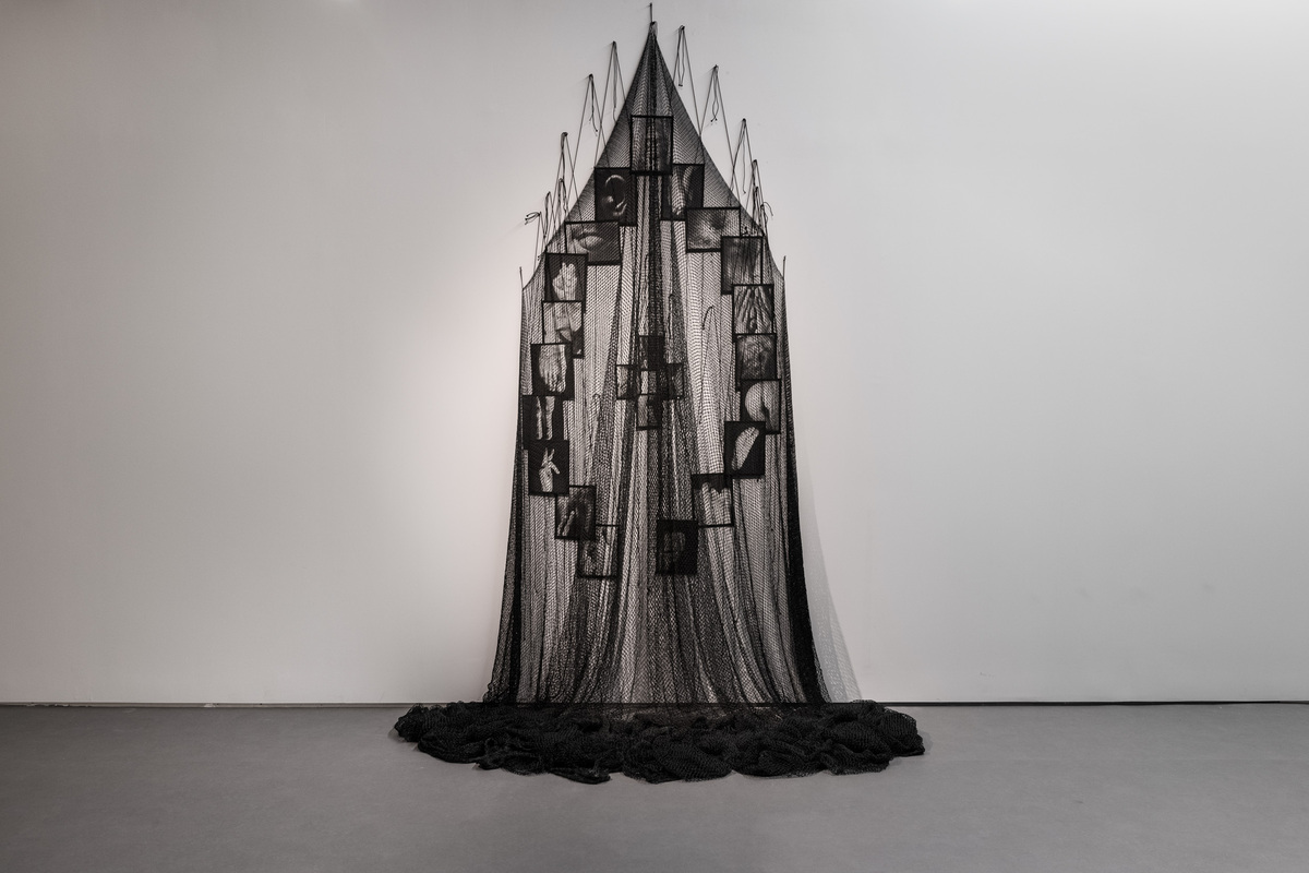 ΓΥΝΑΙΚΕΣ, μαζί