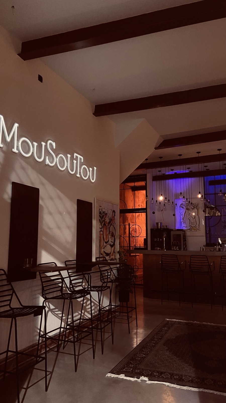 MouSouTou, Σύρος