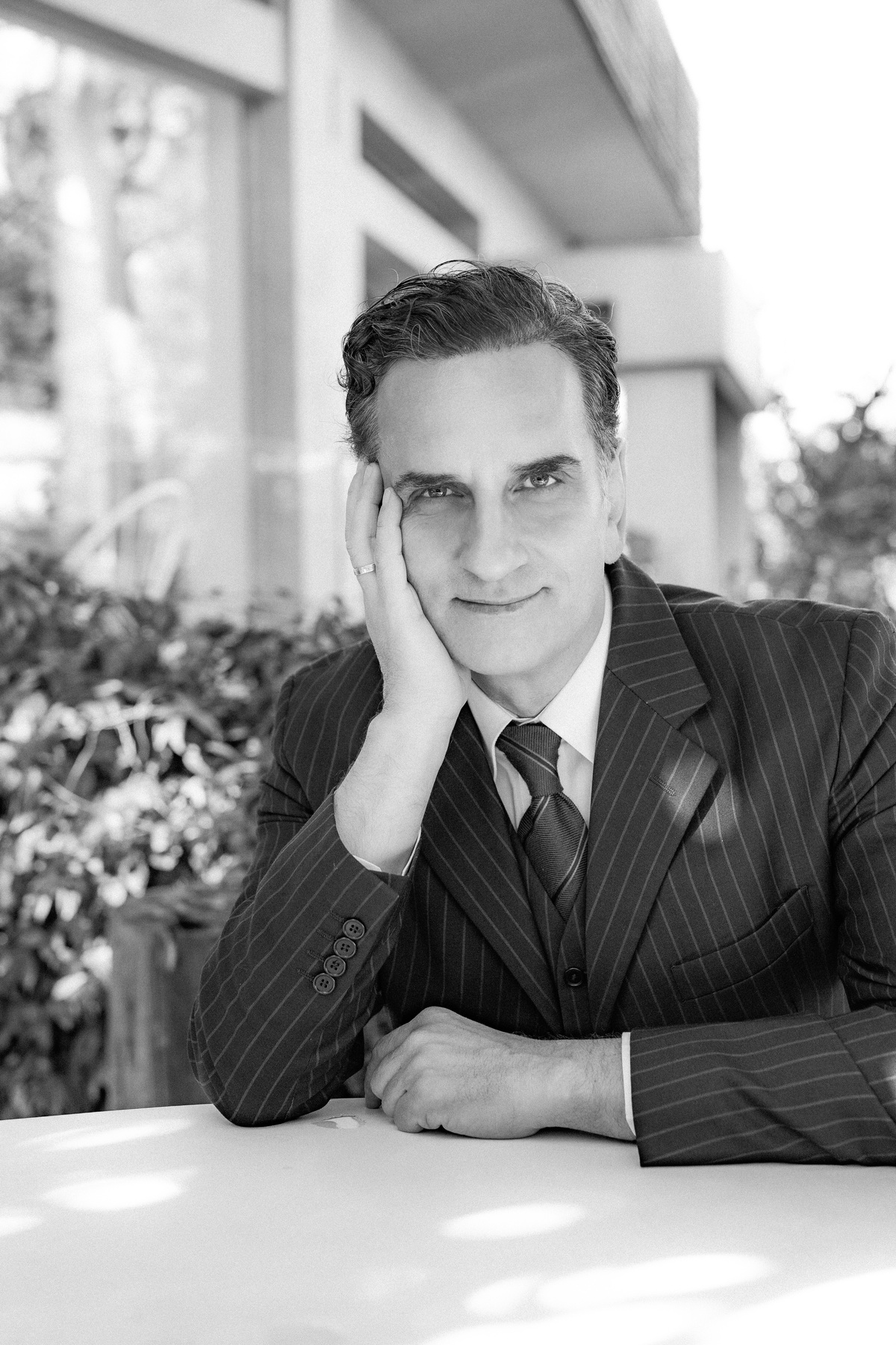 Νίκος Ψαρράς