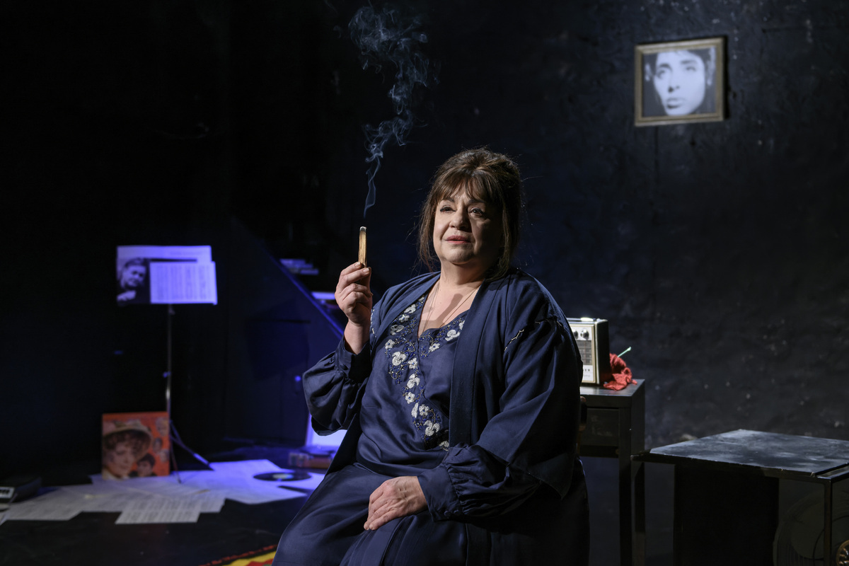 παραστάσεις