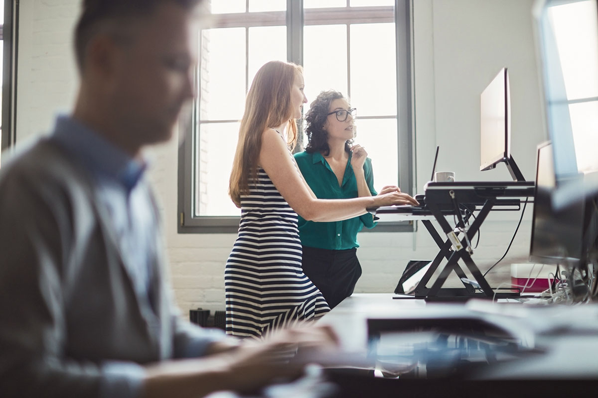 5 τρόποι για να μείνεις υγιής αν κάνεις καθιστική δουλειά