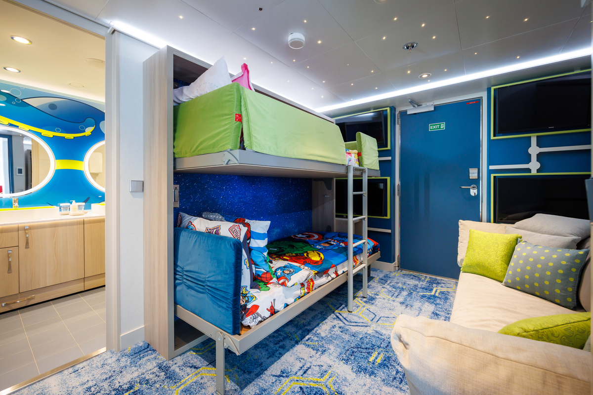 Το εντυπωσιακότερο κρουαζιερόπλοιο στην ιστορία μόλις «άνοιξε πανιά»