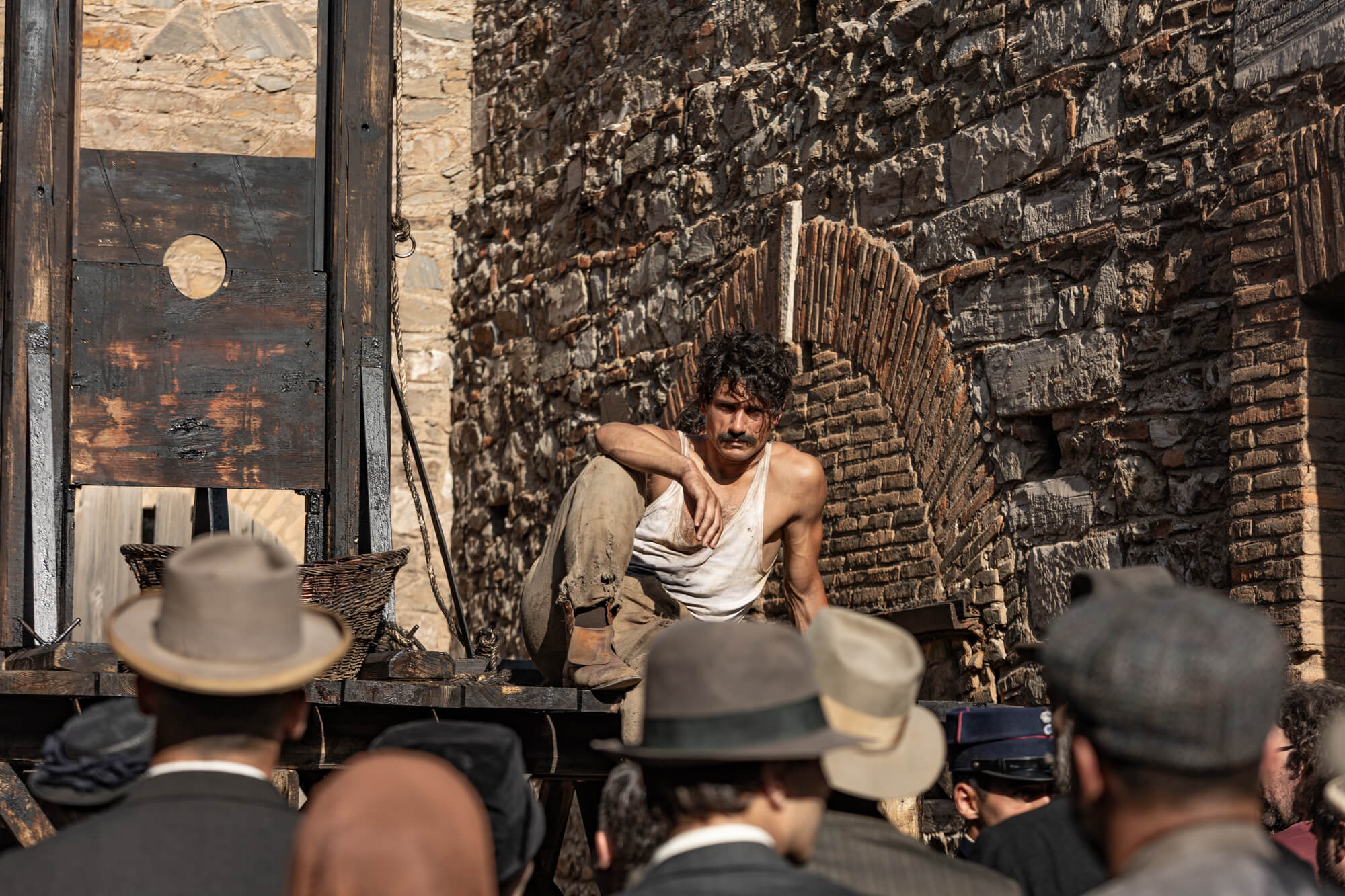 Είδα τη σειρά «17 Κλωστές» και έχασα τον ύπνο μου