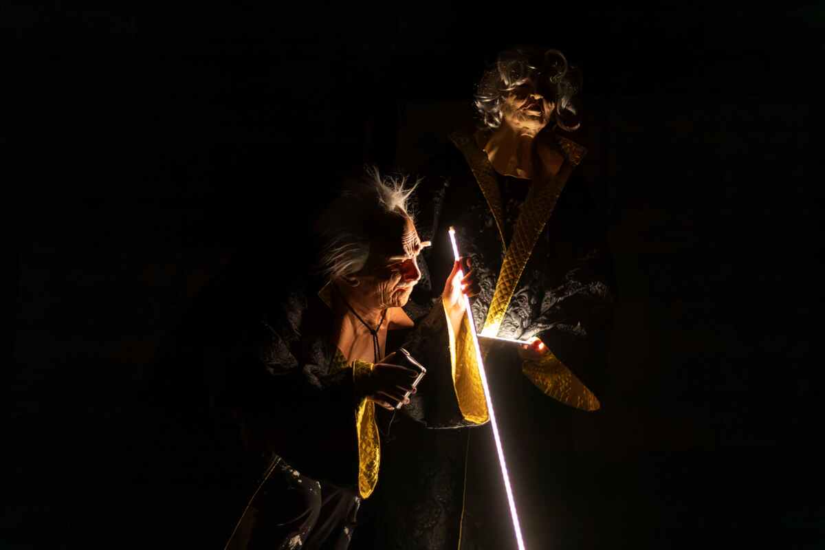 Η άνοια και το Πάρκινσον γίνονται αφορμή για μια ευρηματική παράσταση