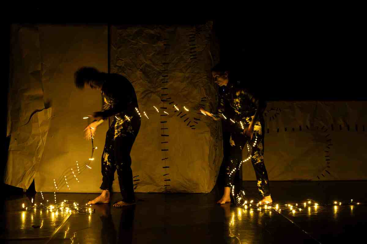 Η άνοια και το Πάρκινσον γίνονται αφορμή για μια ευρηματική παράσταση