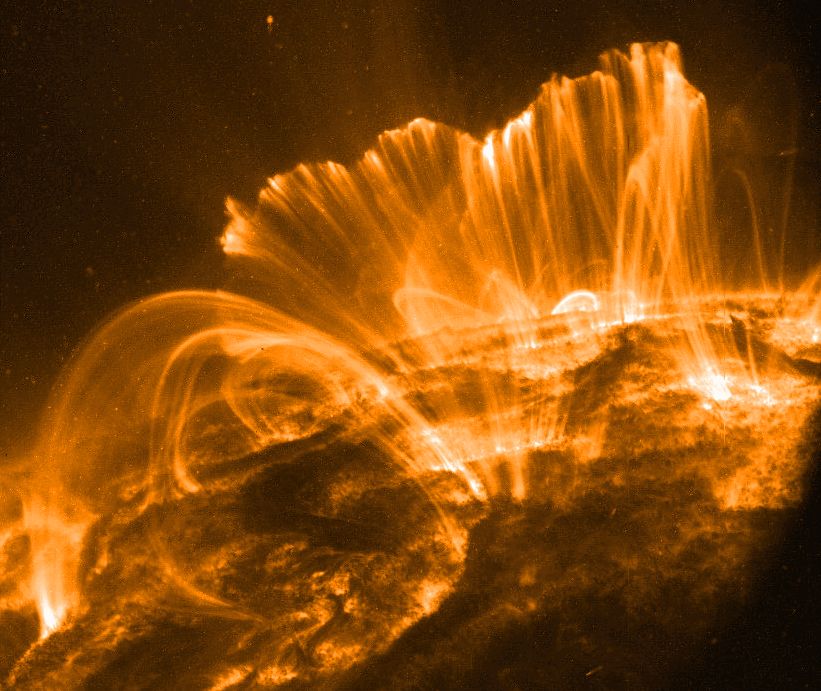 Οι 3 επιπτώσεις των solar superstorms στη ζωή μας τους επόμενους μήνες