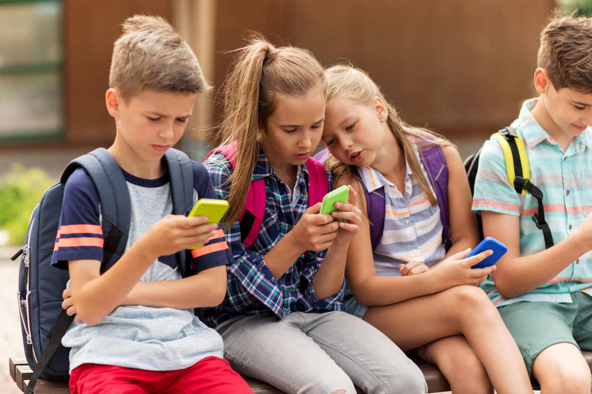 παιδιά smartphones