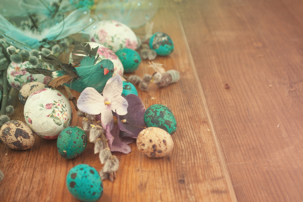 5 απίθανες τεχνικές για να βάψεις τα πασχαλινά αβγά σου
